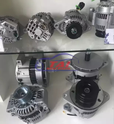 Good price 4HF1 Isuzu Engine Spare Parts Alternator 8973666120 Online