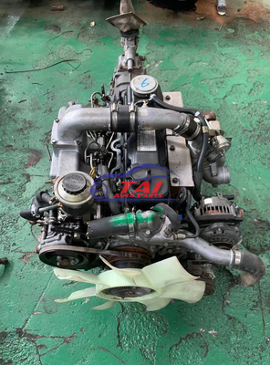 Japanisches QD32 Turbo Nissan Engine Parts Diesel Engine mit Getriebe für Nissan Cabstar