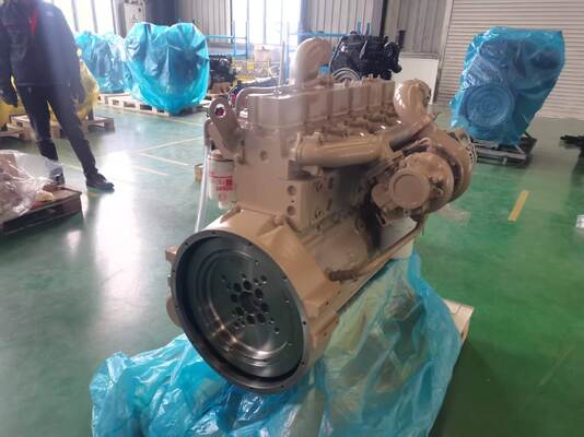 Der brandneue C8.3-Motor eignet sich für moderne Baggerkonfigurationen.