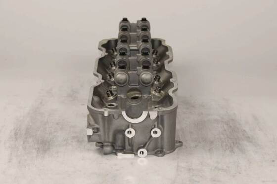 Ein guter Preis. Neuer Zylinderkopf Z24 8V geeignet für Nissan Z24 2.4L Motor Online