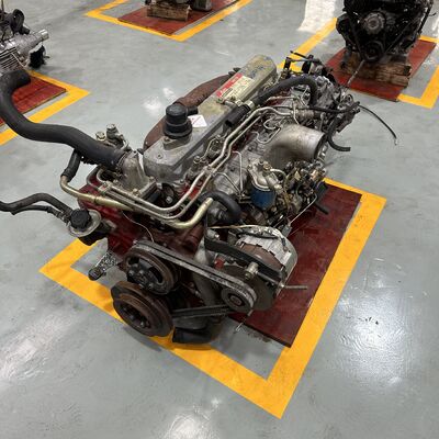 Guter Preis H07D Dieselmotor-Baugruppe 7,412L Hubraum 195–215 PS Leistung mit Turbo-Ladeluftkühler-Version für Hino Ranger LKW & Busse online