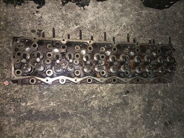 Dieselmotor Nissans UD FE6 24V zerteilt Zylinderkopf-verwendete Zustand des Ventil-Fe6 24